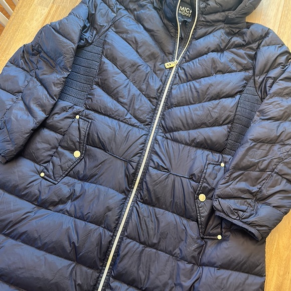 <3 Michael Michael Kors | Down Jacket - Picture 4 of 12